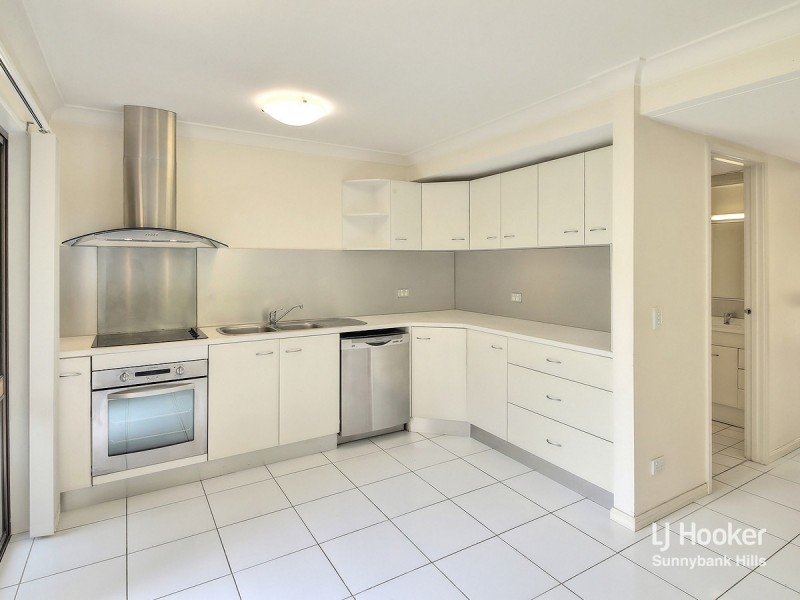 7/52 Carnaby Street, Macgregor QLD 4109