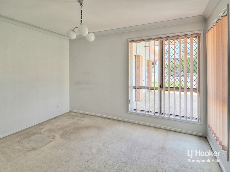 135 Kameruka Street, Calamvale QLD 4116