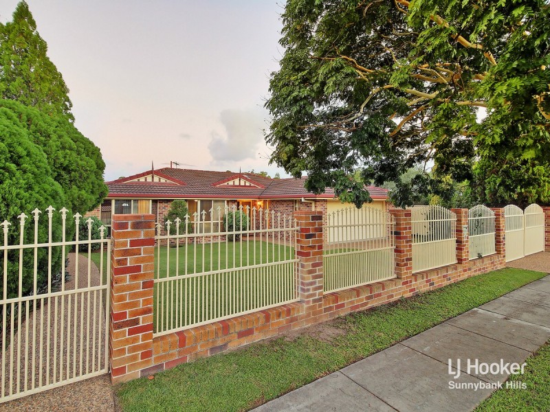 3 Nardie Street, Eight Mile Plains QLD 4113