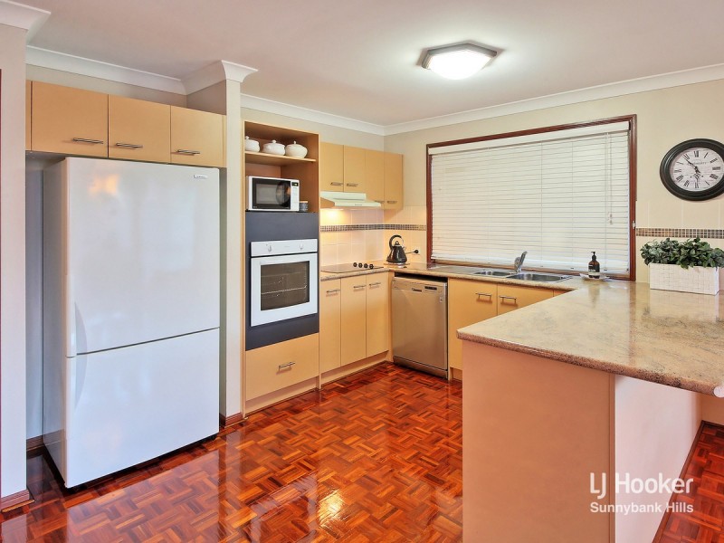 3 Nardie Street, Eight Mile Plains QLD 4113