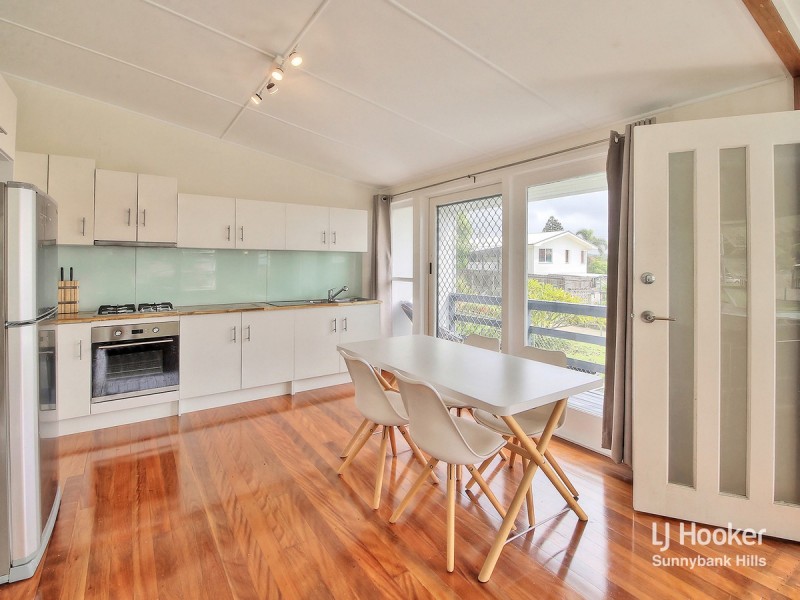 71 Wemvern Street, Upper Mount Gravatt QLD 4122