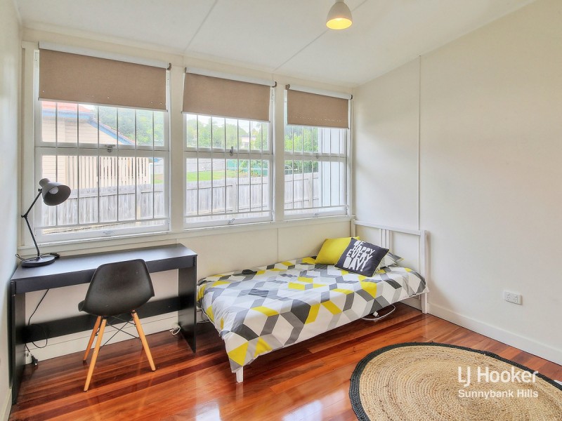 71 Wemvern Street, Upper Mount Gravatt QLD 4122