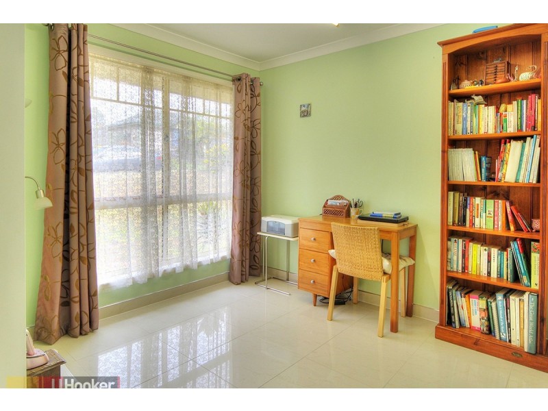 16 Robinson Crescent, Runcorn QLD 4113