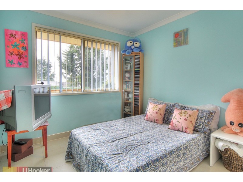 16 Robinson Crescent, Runcorn QLD 4113