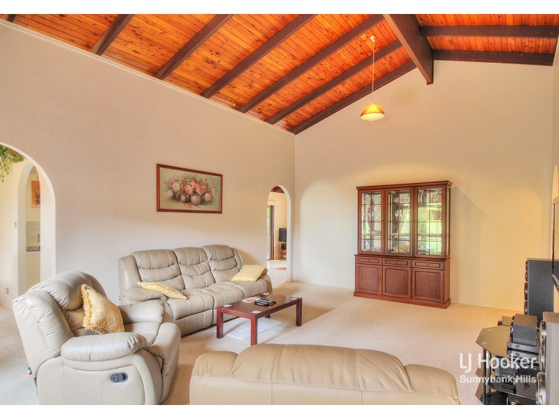 17 Marsala Street, Calamvale QLD 4116