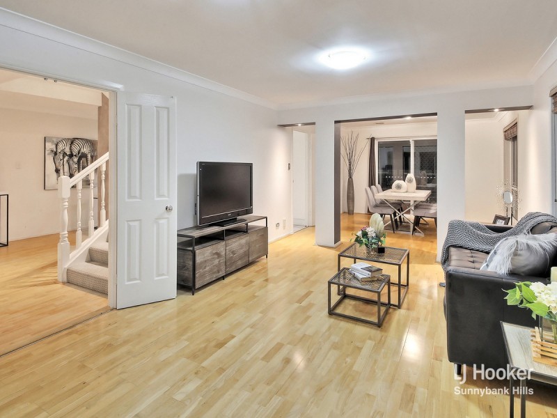 16 Juxgold Place, Calamvale QLD 4116