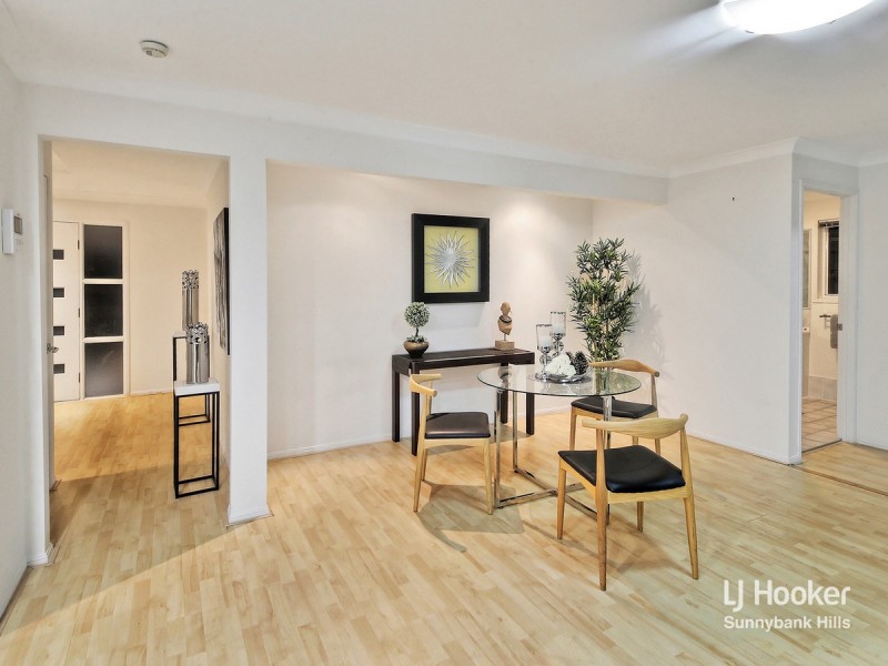 16 Juxgold Place, Calamvale QLD 4116