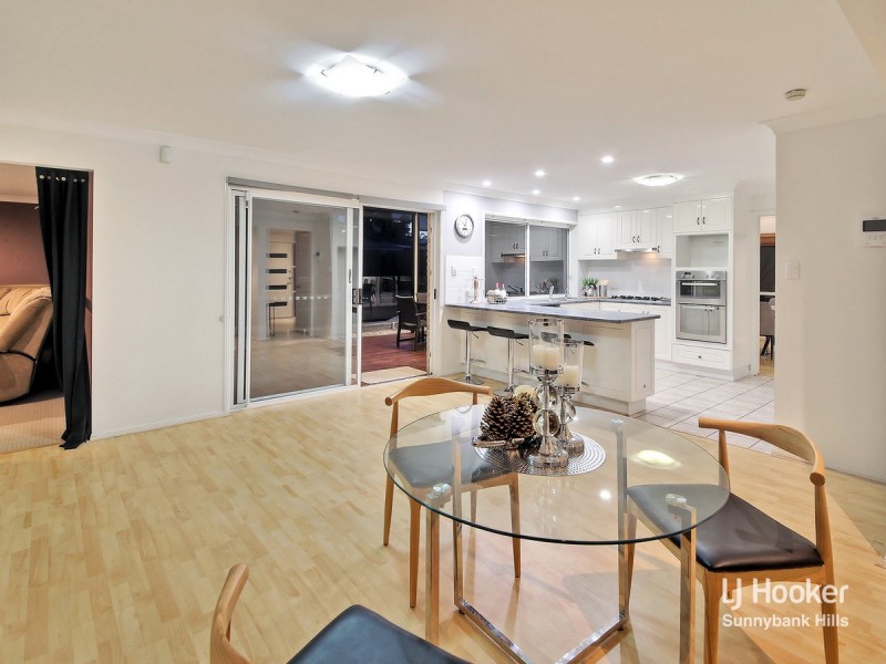 16 Juxgold Place, Calamvale QLD 4116