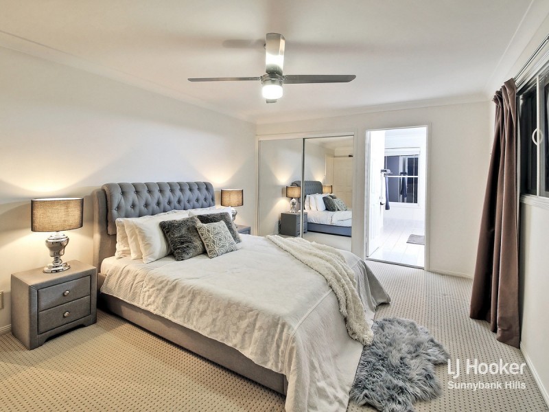 16 Juxgold Place, Calamvale QLD 4116