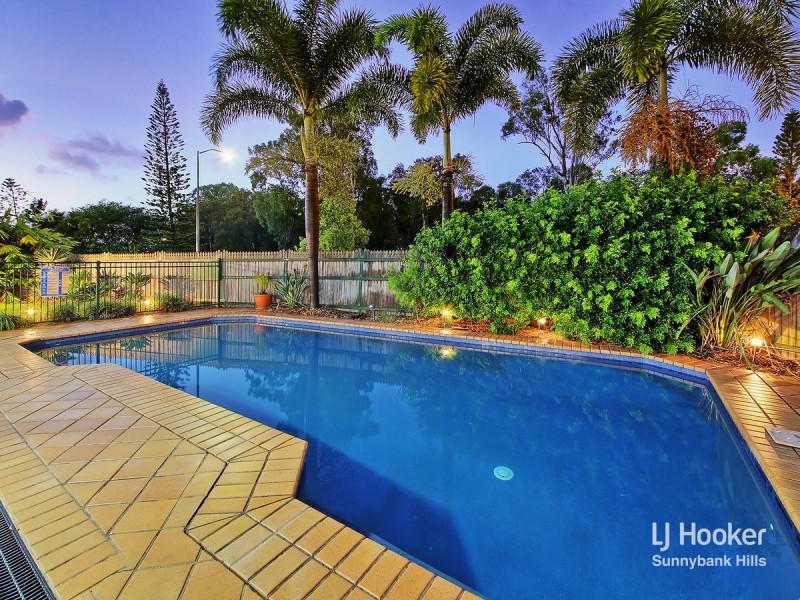 22 Golden Avenue, Calamvale QLD 4116