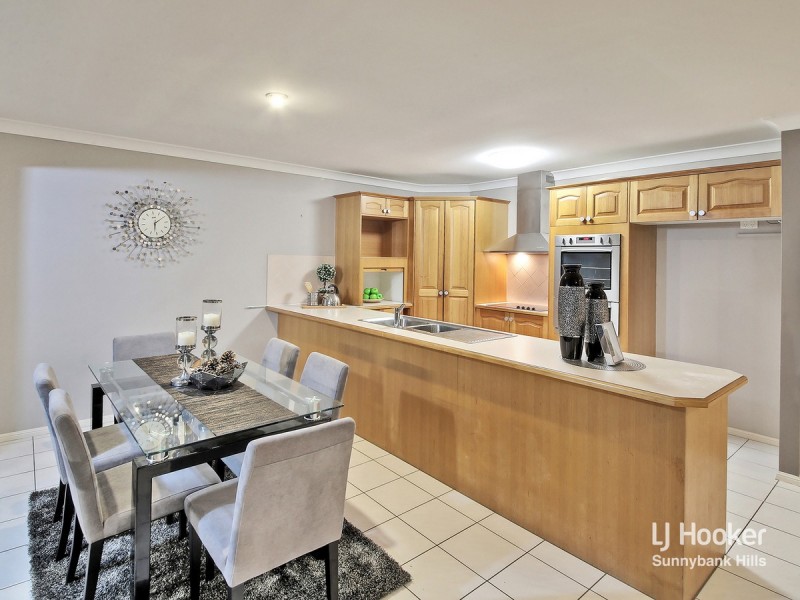22 Golden Avenue, Calamvale QLD 4116