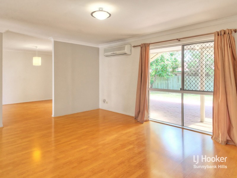2 Spring Close, Calamvale QLD 4116