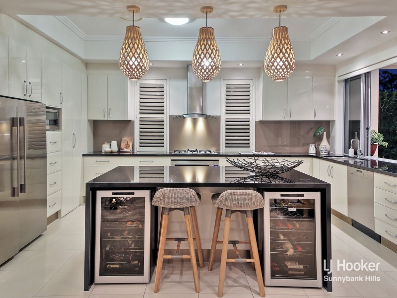 9 Ruby Close, Eight Mile Plains QLD 4113