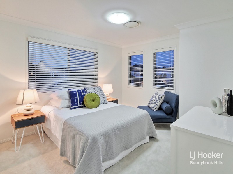 9 Ruby Close, Eight Mile Plains QLD 4113