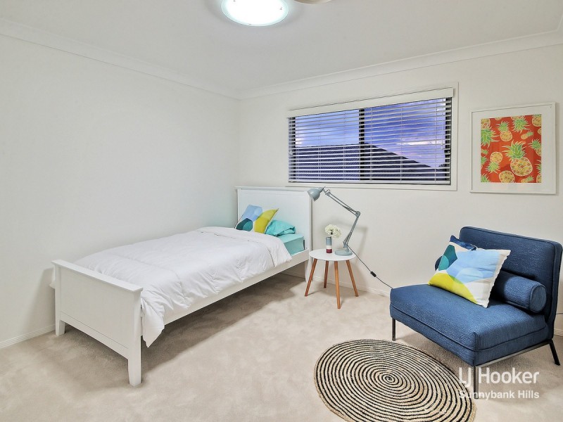 9 Ruby Close, Eight Mile Plains QLD 4113