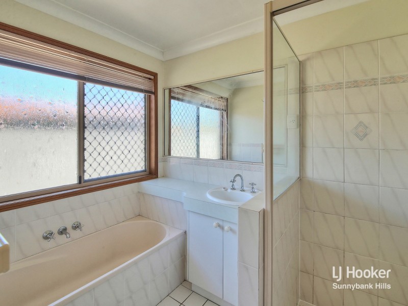 24 Kalanda Street, Runcorn QLD 4113