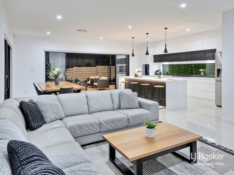 53 Arura Street, Mansfield QLD 4122