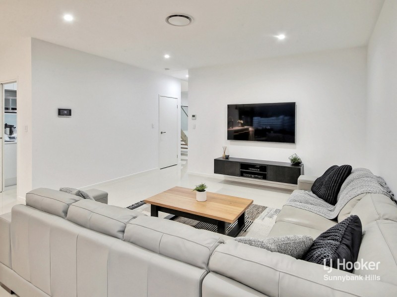 53 Arura Street, Mansfield QLD 4122