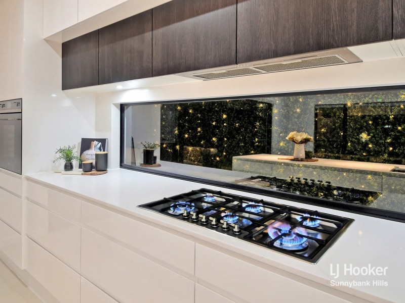 53 Arura Street, Mansfield QLD 4122