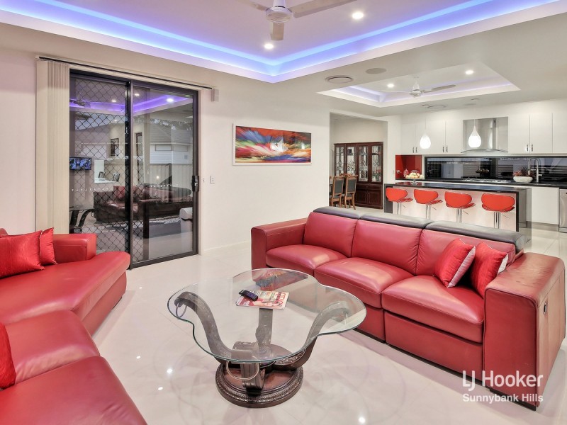 1 Sunshine Place, Eight Mile Plains QLD 4113