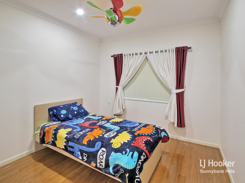 1 Sunshine Place, Eight Mile Plains QLD 4113