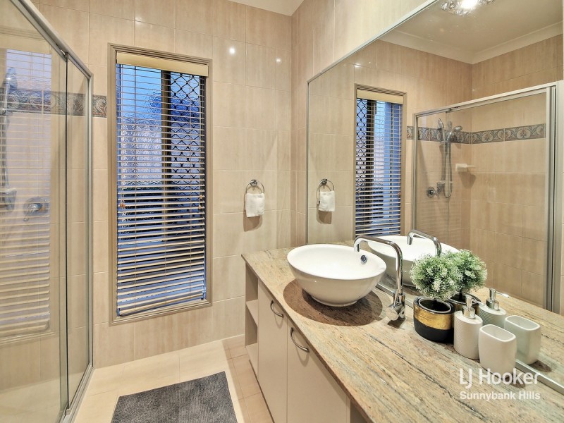 52 Sheldon Street, Calamvale QLD 4116