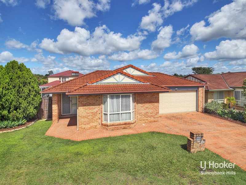 44 Pinedale Crescent, Parkinson QLD 4115
