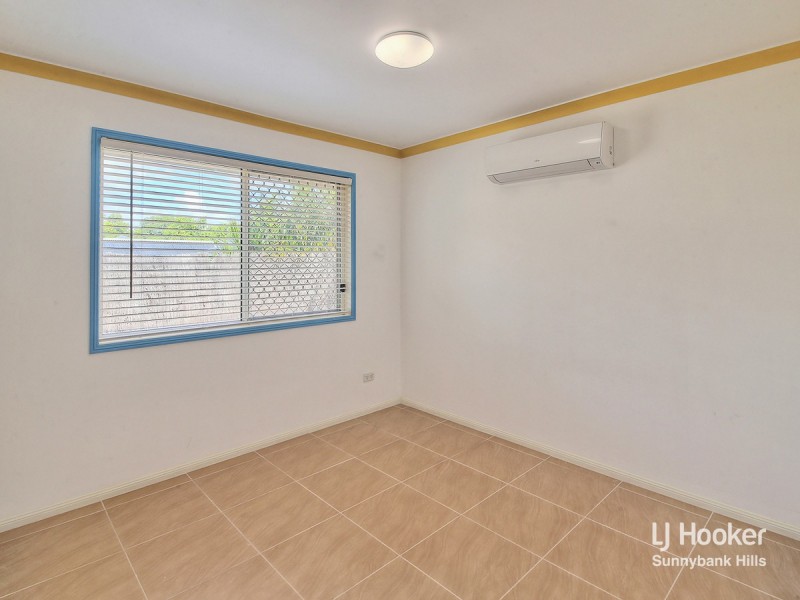 44 Pinedale Crescent, Parkinson QLD 4115