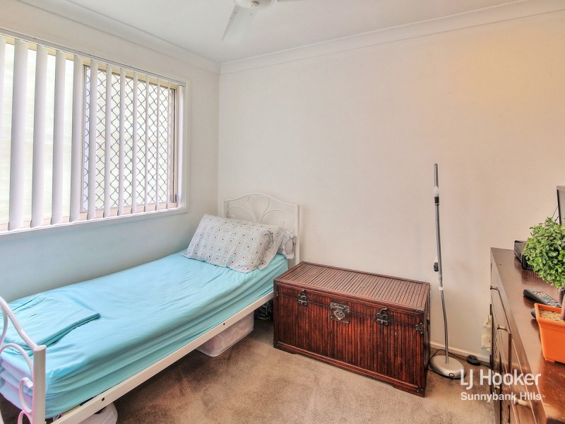 20 Mapelton Circuit, Parkinson QLD 4115