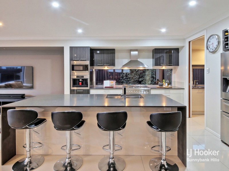 105 Parklands Circuit, Rochedale QLD 4123
