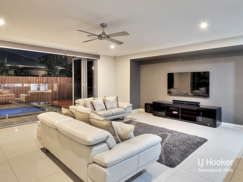 105 Parklands Circuit, Rochedale QLD 4123