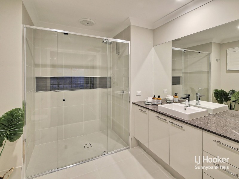 105 Parklands Circuit, Rochedale QLD 4123