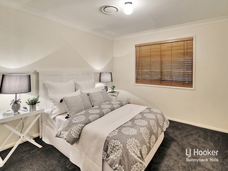 15 Sandwell Close, Wishart QLD 4122