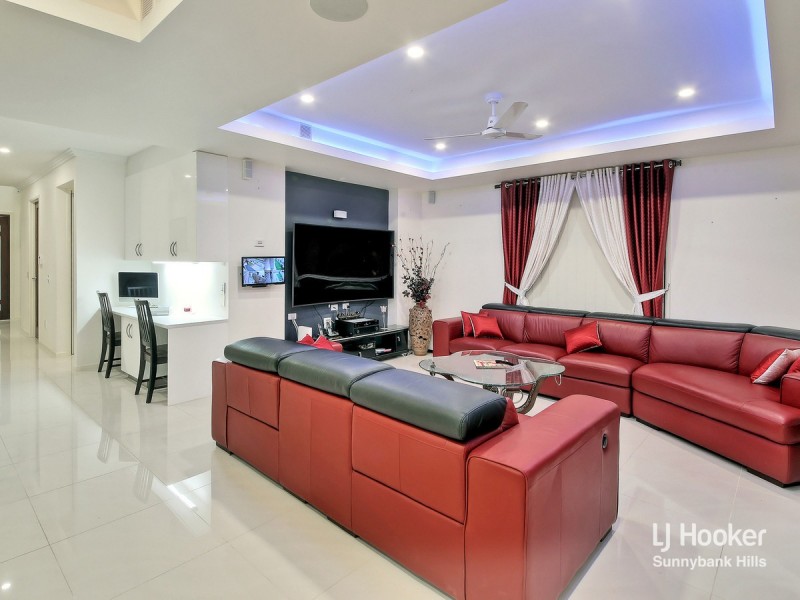 1 Sunshine Place, Eight Mile Plains QLD 4113