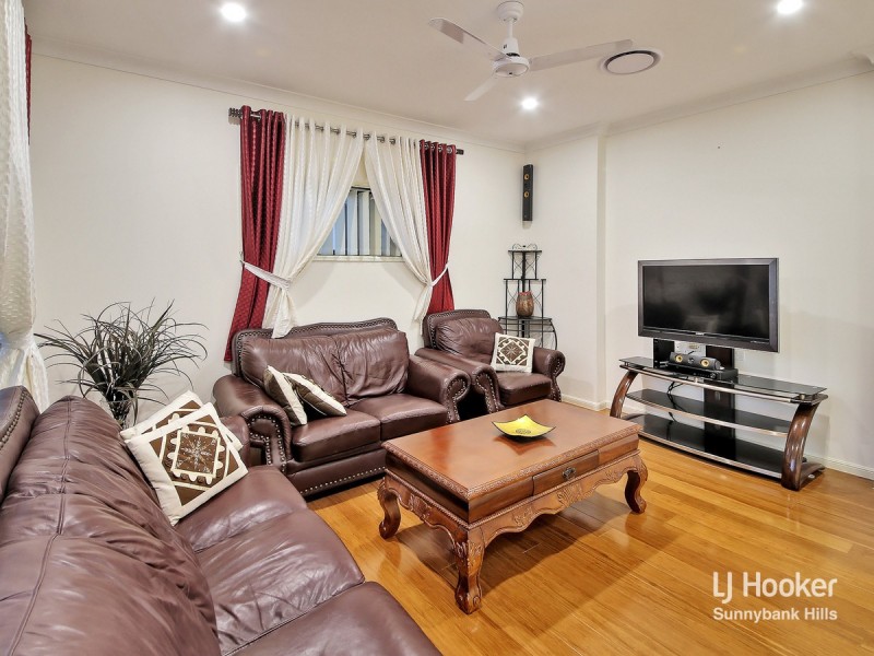 1 Sunshine Place, Eight Mile Plains QLD 4113