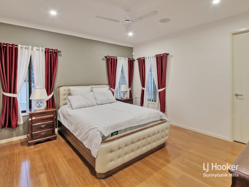 1 Sunshine Place, Eight Mile Plains QLD 4113