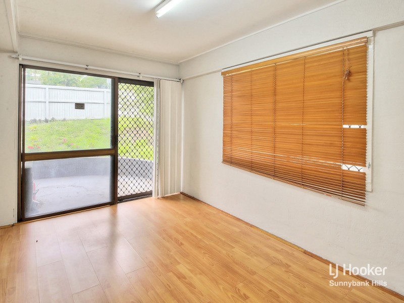 136 Mount Gravatt-Capalaba Road, Upper Mount Gravatt QLD 4122