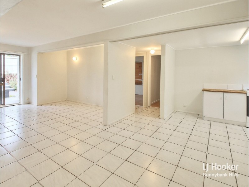 136 Mount Gravatt-Capalaba Road, Upper Mount Gravatt QLD 4122