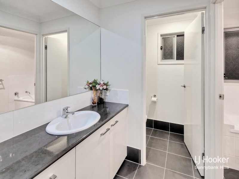 21 Aster Place, Calamvale QLD 4116