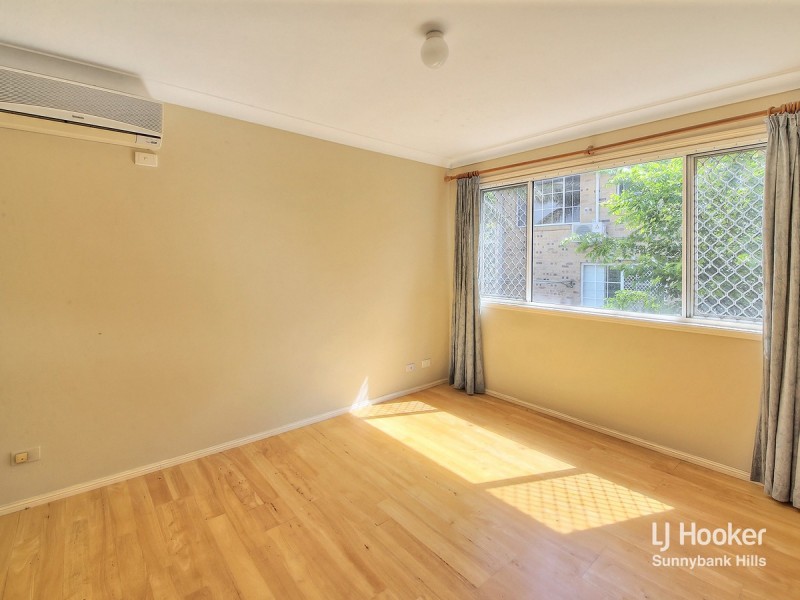 15 Tuberose Place, Calamvale QLD 4116