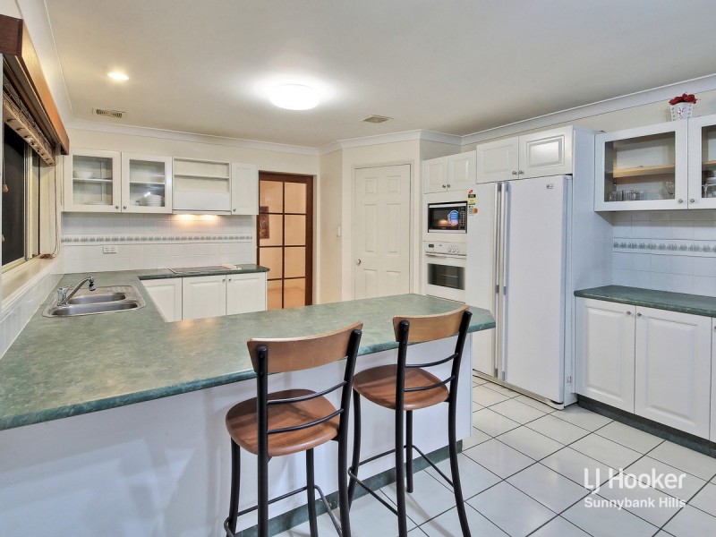 52 Bordeaux Street, Eight Mile Plains QLD 4113