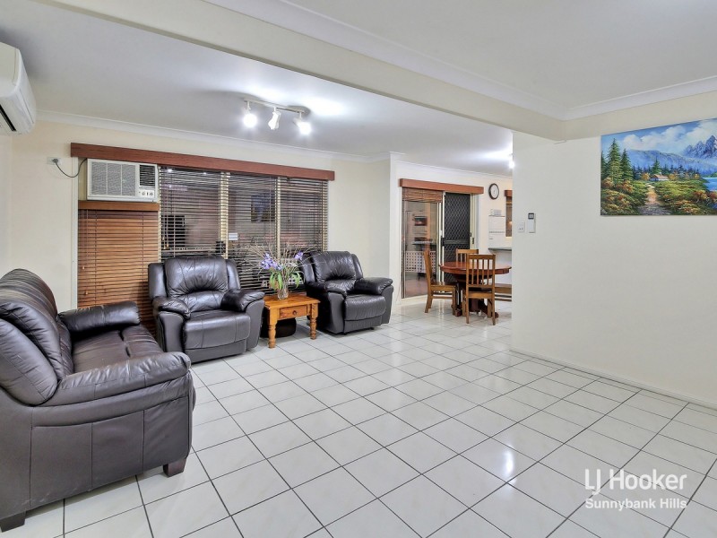 52 Bordeaux Street, Eight Mile Plains QLD 4113