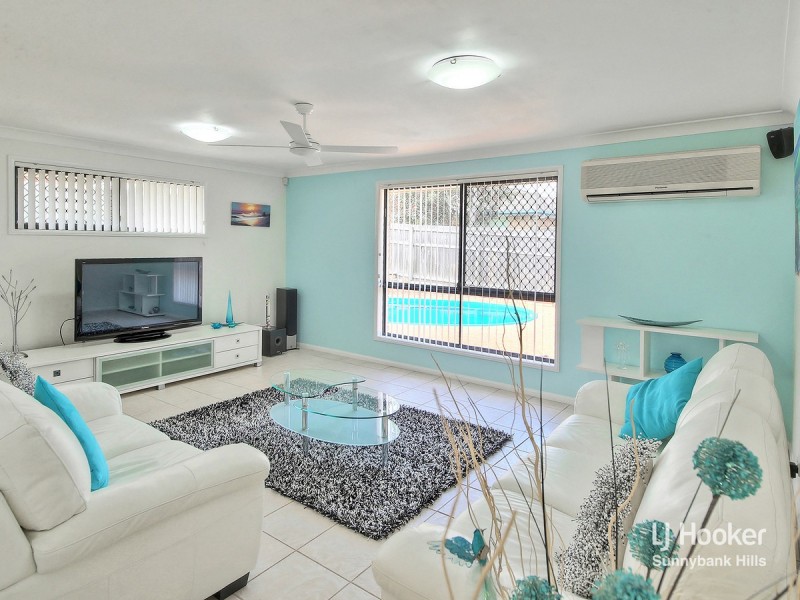 20 Nambung Place, Parkinson QLD 4115