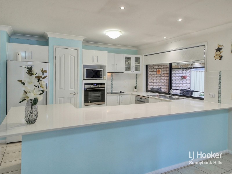 20 Nambung Place, Parkinson QLD 4115