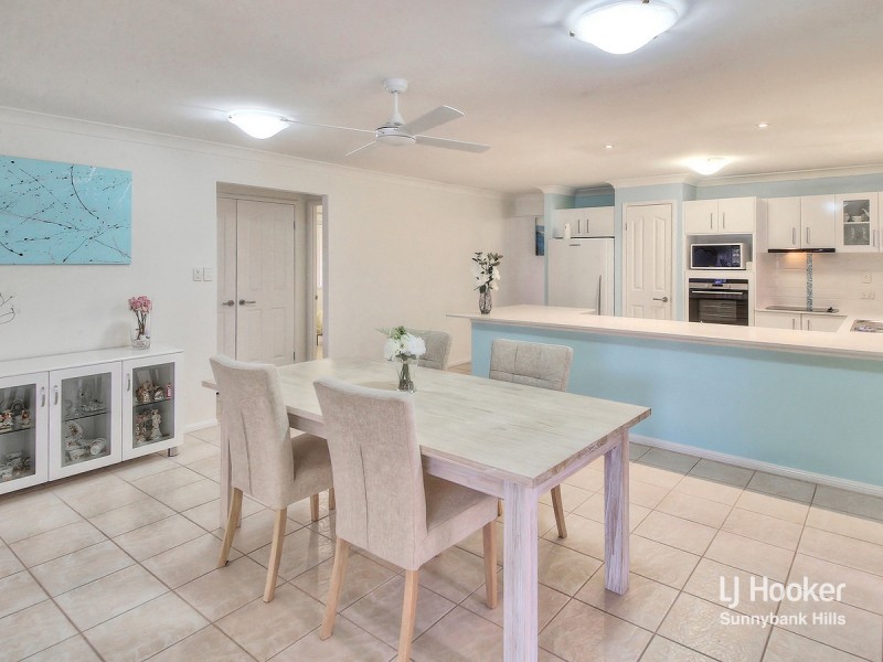 20 Nambung Place, Parkinson QLD 4115