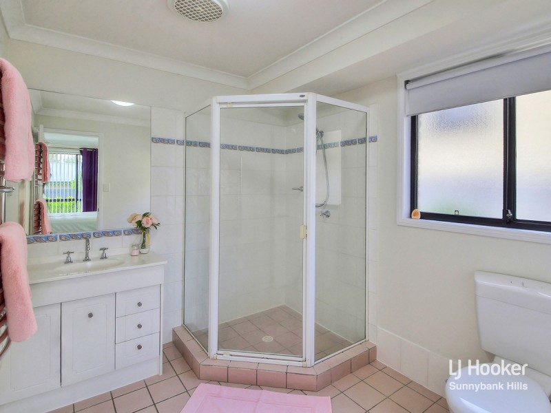 20 Nambung Place, Parkinson QLD 4115