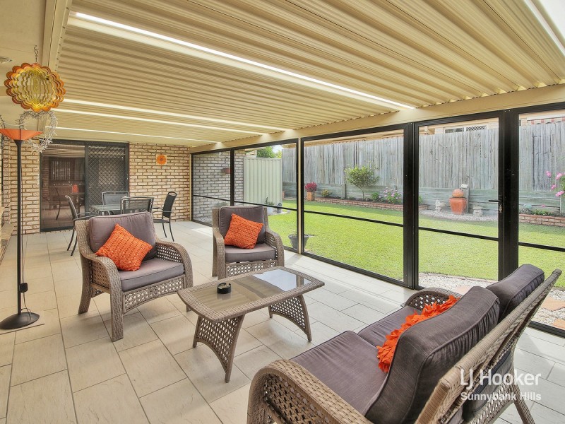 20 Nambung Place, Parkinson QLD 4115