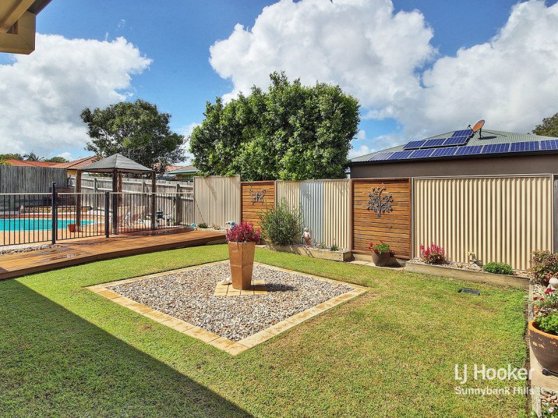 20 Nambung Place, Parkinson QLD 4115