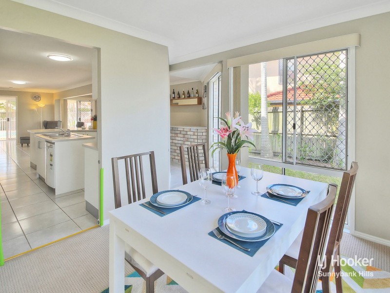 21 Poinsettia Crescent, Calamvale QLD 4116