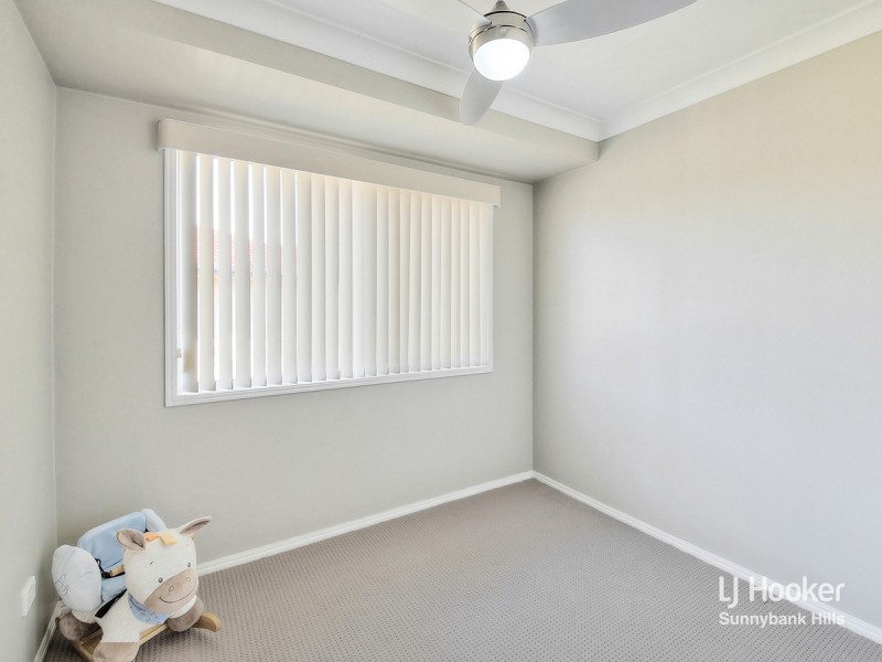 21 Poinsettia Crescent, Calamvale QLD 4116